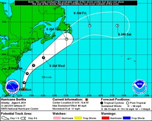 National Hurricane Center forecast map, 2:00 p.m. 8/4.