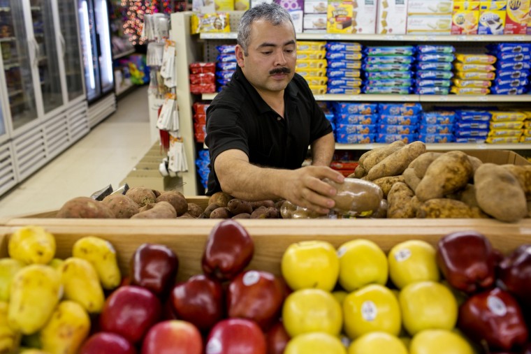 Mauro stocks veggies