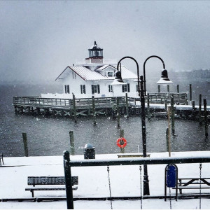 Manteo waterfront. Photo, Maria Williamson of the Avenue Grille 