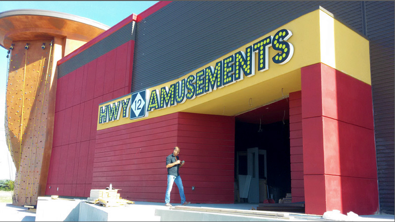 Entrance of new Rodanthe HWY 12 Amusements. Photo Joy Crist.