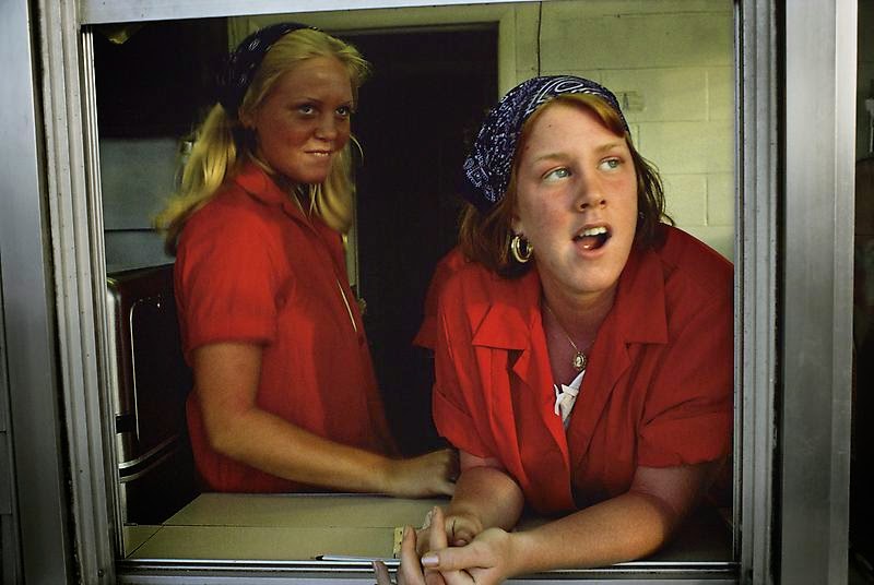 photo of counter girls 1975